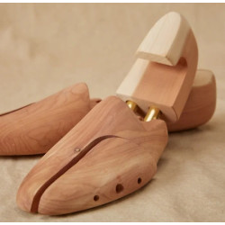 S&L cedar wood full shoe trees